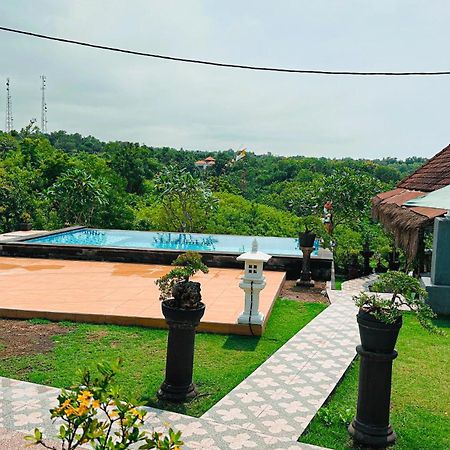 Penida Hills Hotel Batununggul Luaran gambar