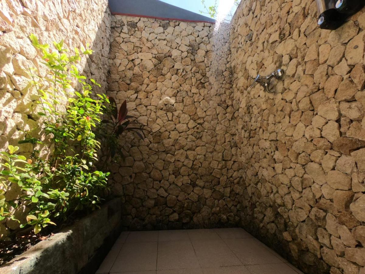 Penida Hills Hotel Batununggul Luaran gambar