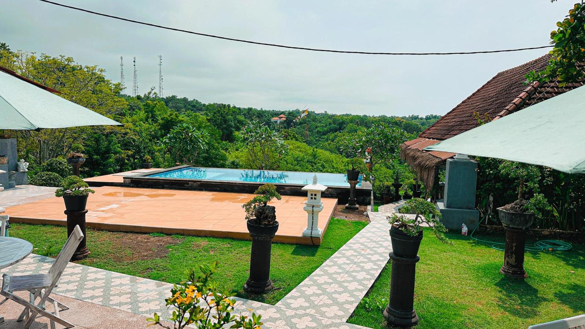 Penida Hills Hotel Batununggul Luaran gambar