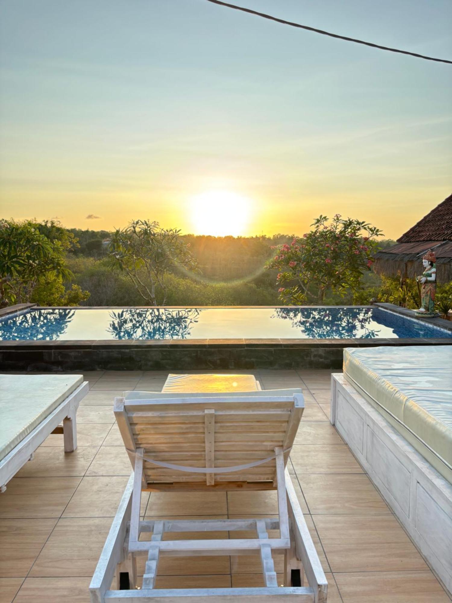 Penida Hills Hotel Batununggul Luaran gambar