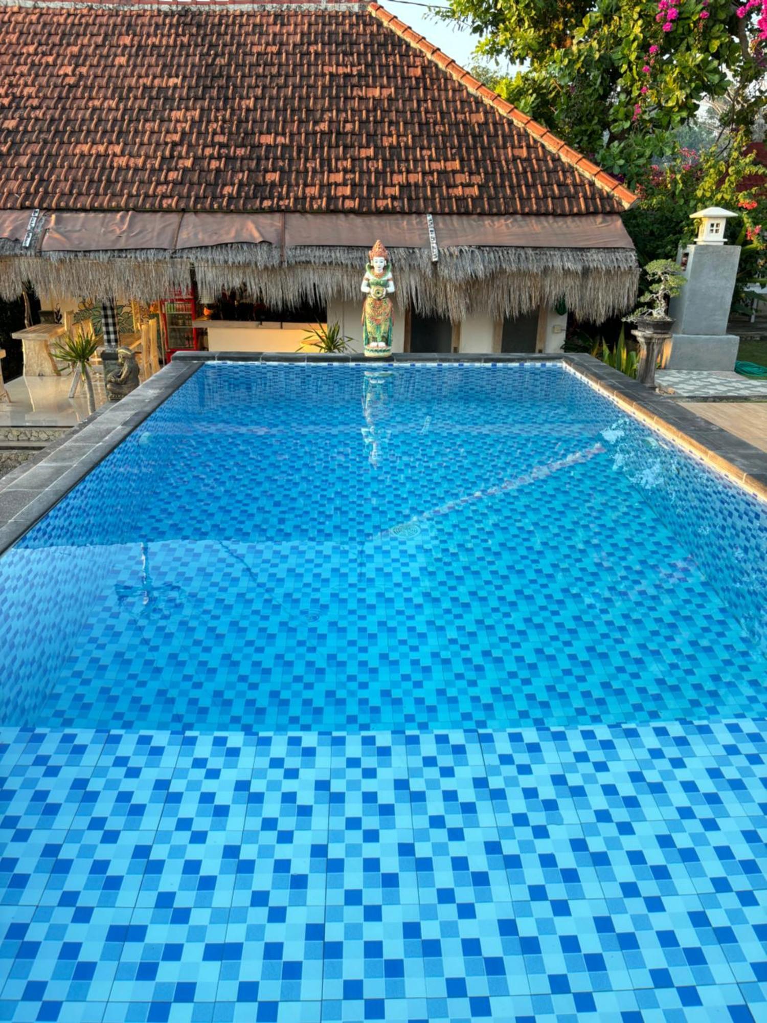 Penida Hills Hotel Batununggul Luaran gambar